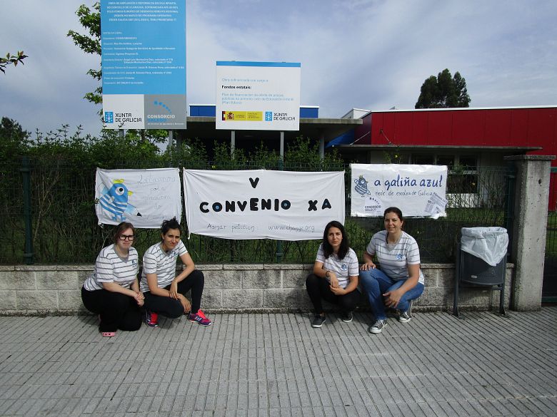 16 06 09 Concentracion EI A Laracha1.jpg